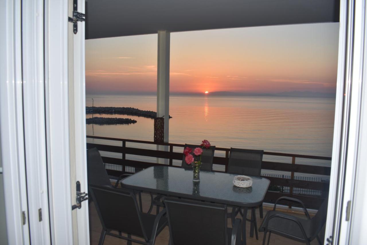 Paradiso Del Mare On The Beach By "Elite" Plános Exterior foto